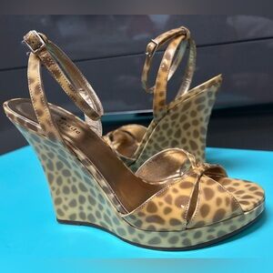 Kate Spade Giraffe Wedges 8.5